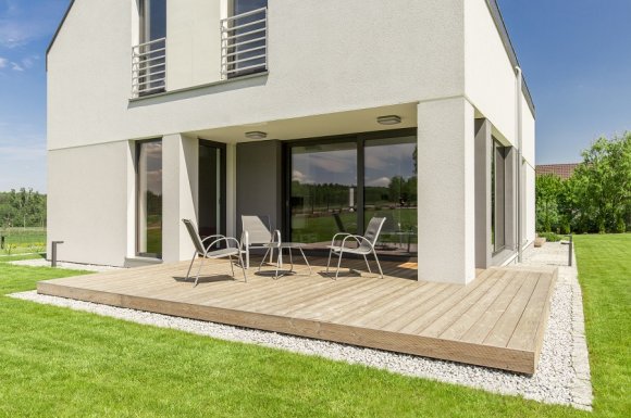 ASB Menuiserie à Saint-Maixent-l'École - pose de terrasse en bois sur mesure