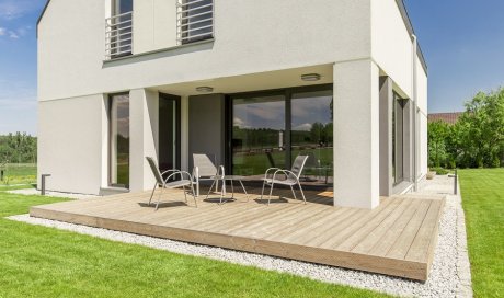 ASB Menuiserie à Saint-Maixent-l'École - pose de terrasse en bois sur mesure